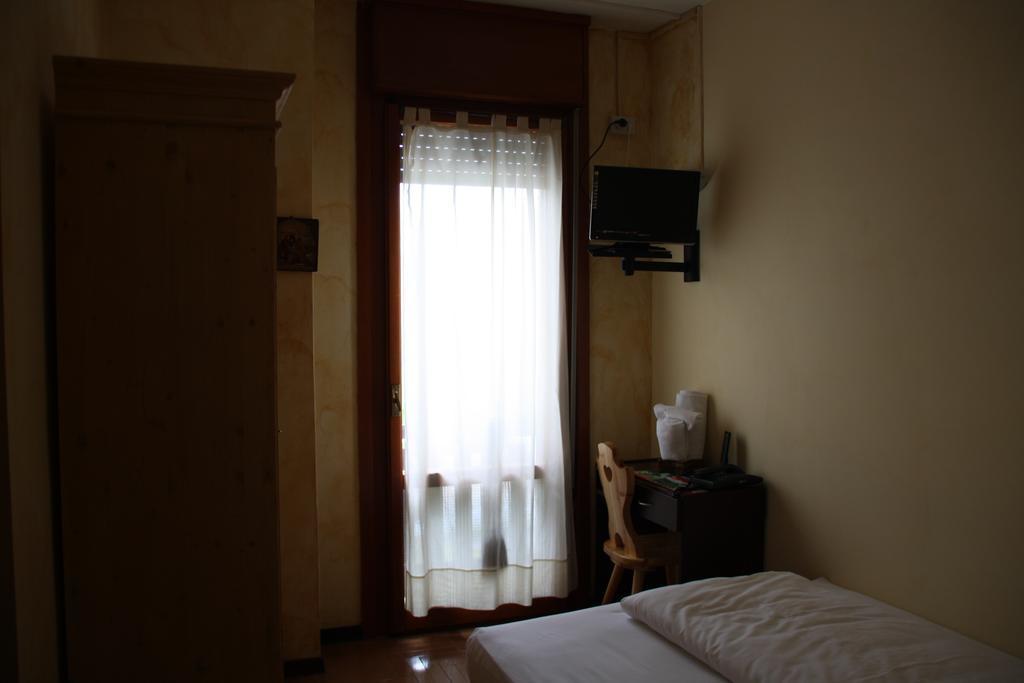 Hotel La Caminatha Val di Zoldo Quarto foto