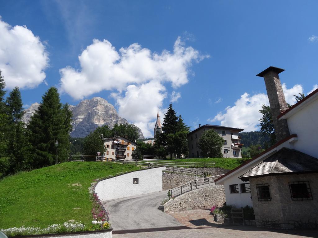 Hotel La Caminatha Val di Zoldo Exterior foto