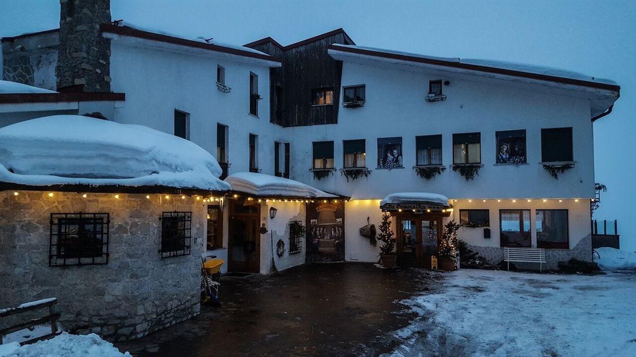 Hotel La Caminatha Val di Zoldo Exterior foto
